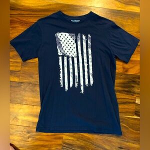 Men’s American Flag tshirt